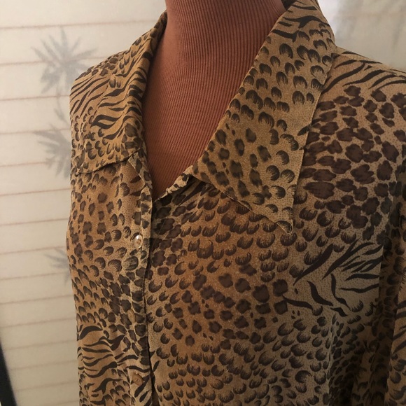 American Angel Long Sleeve Button Front Animal Print Plus Size 3x Tan Brown NWOT - Picture 9 of 14